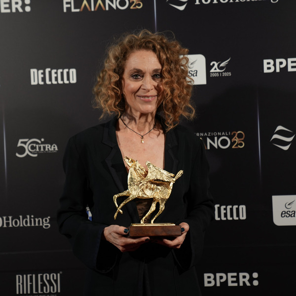 Sara Bertelà, Miglior Interprete Femminile Per 'Sei Personaggi In Cerca D'autore'